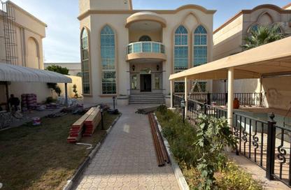 Villa - 4 Bedrooms - 7+ Bathrooms for rent in Sharqan - Al Heerah - Sharjah