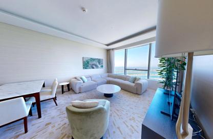 Apartment - 1 Bedroom - 2 Bathrooms for rent in The Palm Tower - Palm Jumeirah - Dubai
