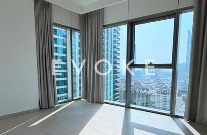 Apartment - 3 Bedrooms - 3 Bathrooms for rent in Downtown Views II Tower 2 - Downtown Views II - Zabeel 2 - Zabeel - Dubai