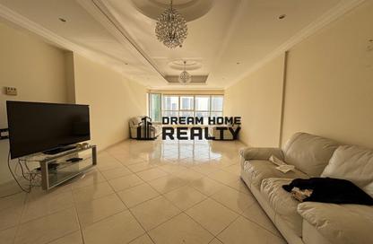 Apartment - 2 - 4 for rent in Al Anwar Tower - Al Khan Lagoon - Al Khan - Sharjah