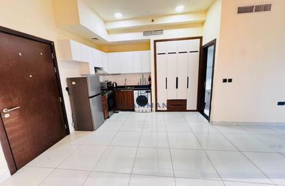 Apartment - Studio - 1 Bathroom for rent in Lawnz by Danube Block 4 - Lawnz by Danube - International City - Dubai