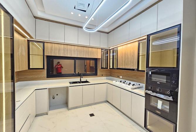 58212375 - Property Image 2