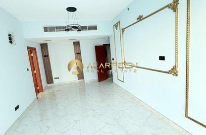 Apartment - 1 Bedroom - 2 Bathrooms for rent in Hub Canal 1 - Hub Golf View Apartments - Dubai Sports City - Dubai