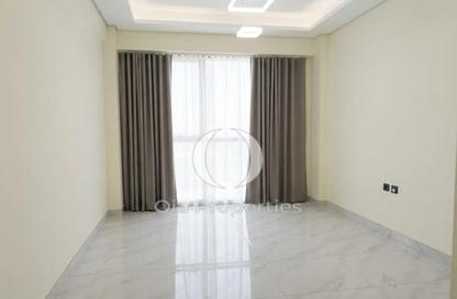 Apartment - 2 - 3 for sale in Samana Golf Avenue - Dubai Studio City - Dubai