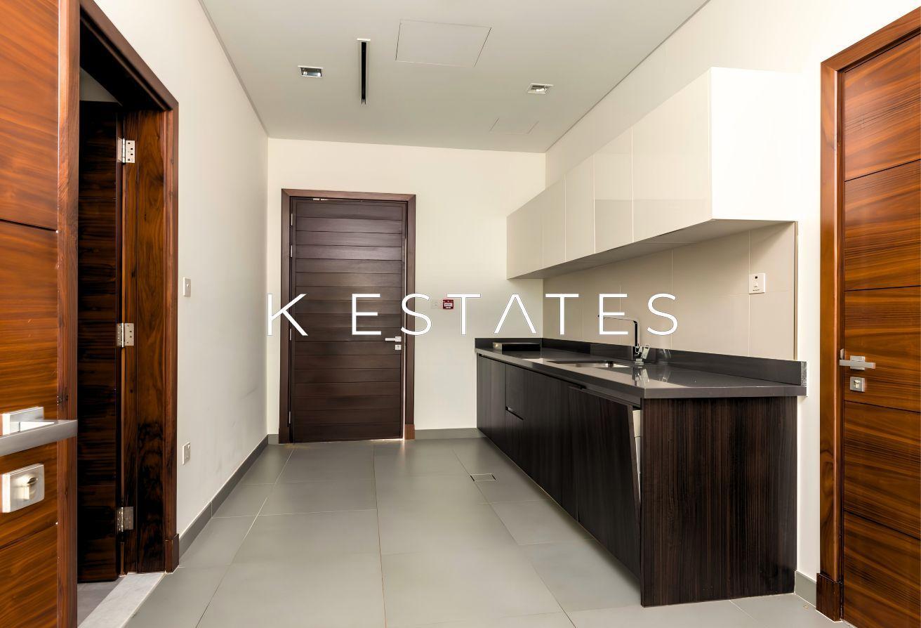 Phase 1/2 | Contemporary A | Near Lagoon photo 13