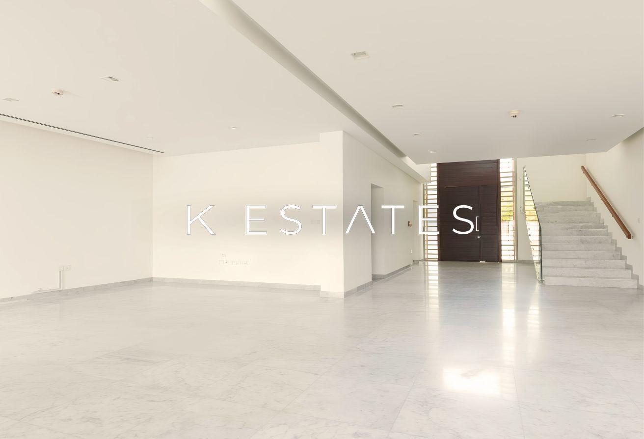 Phase 1/2 | Contemporary A | Near Lagoon photo 4