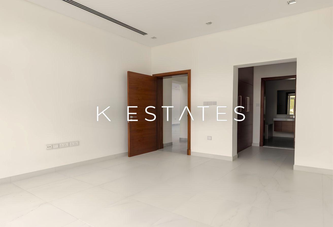 Phase 1/2 | Contemporary A | Near Lagoon photo 9