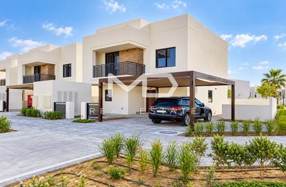 Villa - 4 - 5 for sale in Noya 1 - Noya - Yas Island - Abu Dhabi Villa - 4 - 5 for sale in Noya 1 - Noya - Yas Island - Abu Dhabi