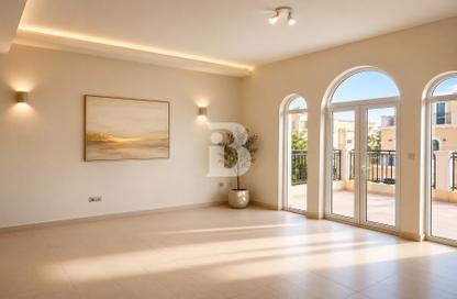 Villa - 4 - 4 for rent in Legacy Nova Villas - District 9 - Jumeirah Park - Dubai