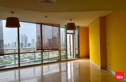 Apartment - 2 Bedrooms - 3 Bathrooms for sale in Sky Gardens - DIFC - Dubai