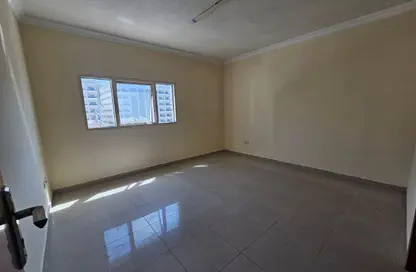 شقة - 3 غرف نوم - 3 حمامات للايجار في الند - القاسمية - الشارقة شقة - 3 غرف نوم - 3 حمامات للايجار في الند - القاسمية - الشارقة