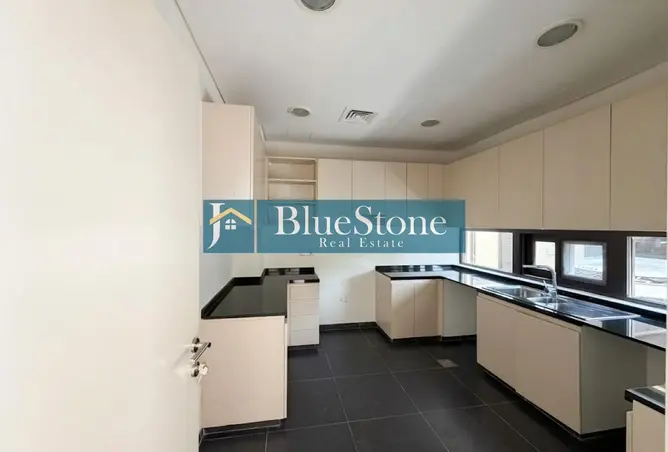 157365267 - Property Image 3