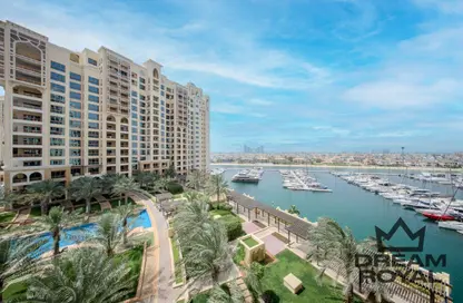 Apartment - 2 Bedrooms - 4 Bathrooms for sale in Marina Residences 6 - Marina Residences - Palm Jumeirah - Dubai