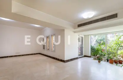 فيلا - 3 غرف نوم - 4 حمامات للايجار في الينابيع 10 - الينابيع - دبي