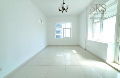 Apartment - 1 Bedroom - 2 Bathrooms for rent in Metro Building - Al Barsha 1 - Al Barsha - Dubai Apartment - 1 Bedroom - 2 Bathrooms for rent in Metro Building - Al Barsha 1 - Al Barsha - Dubai