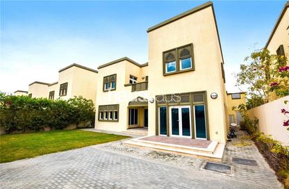 Villa - 3 Bedrooms - 4 Bathrooms for sale in Regional Small - Regional - Jumeirah Park - Dubai