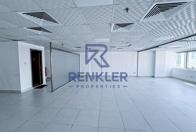 73116469 - Property Image 3