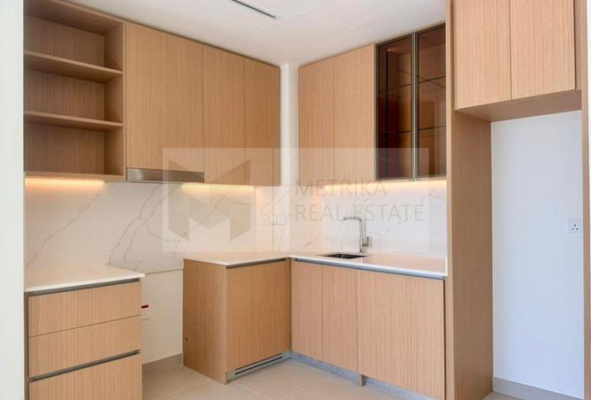 70280922 - صورة العقار 3