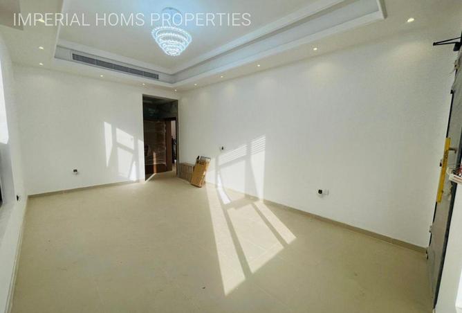 57776906 - Property Image 3