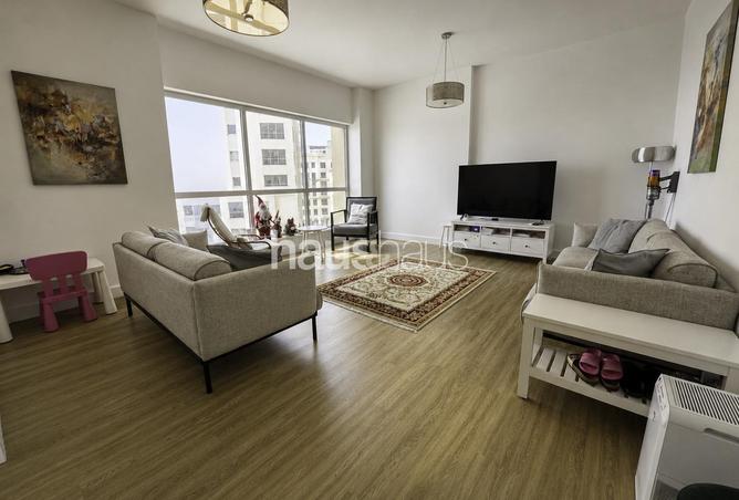 107727000 - Property Image 2