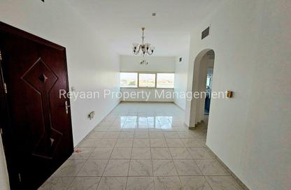Apartment - 2 Bedrooms - 2 Bathrooms for rent in Al Wahda Building - Al Majaz 2 - Al Majaz - Sharjah