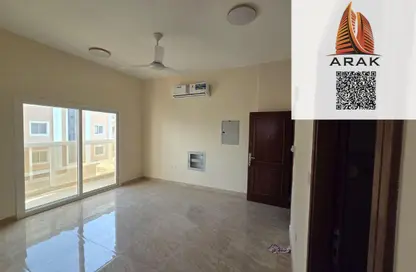 شقة - 2 غرف نوم - 2 حمامات للايجار في 1 الجرف - الجرف - عجمان وسط المدينة - عجمان