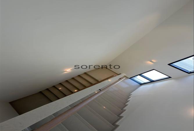112277900 - Property Image 2