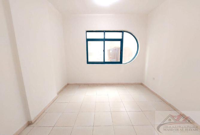 128811902 - Property Image 3