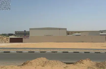مستودع - استوديو - 1 حمام للايجار في أم الثعوب - أم القيوين