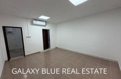 Apartment - 1 - 1 for rent in Khalifa City - Abu Dhabi