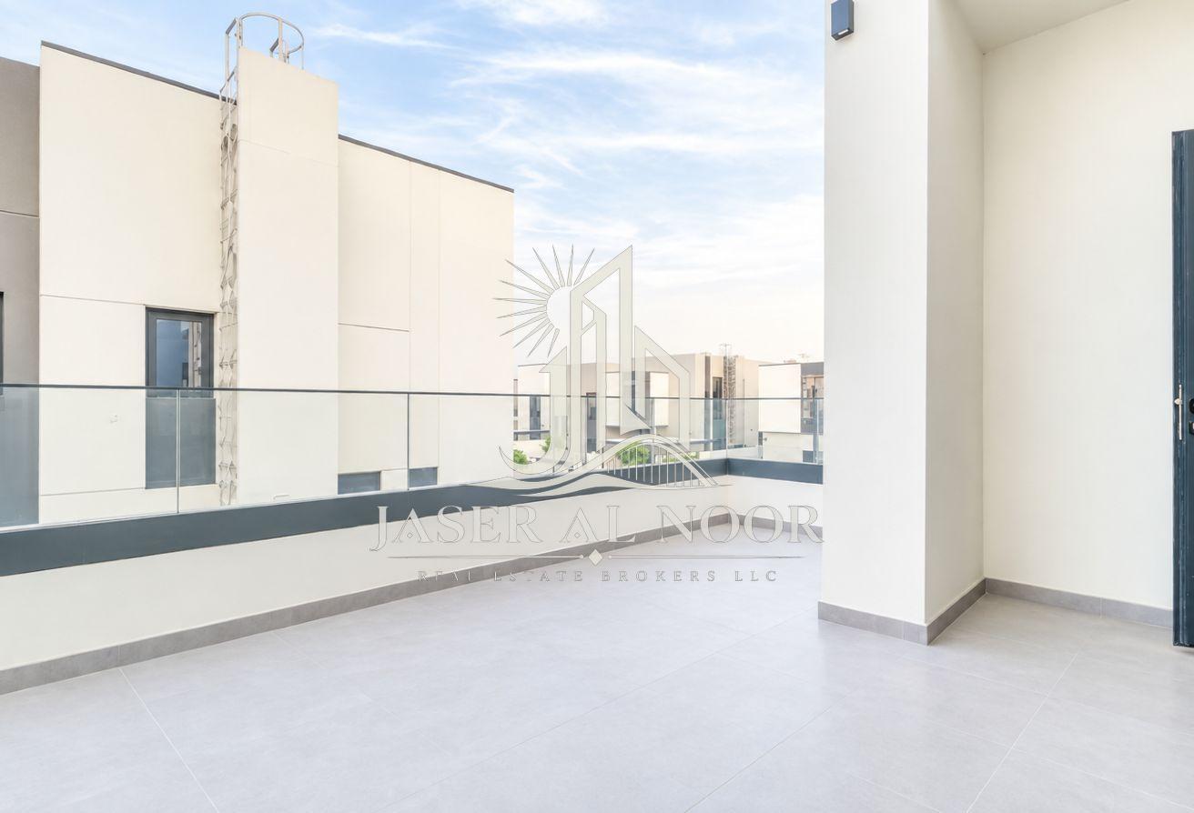 Corner Landscaped | Prime Location | Vacant photo 14