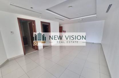 Office Space - Studio - 2 for rent in Al Khan Lagoon Tower - Al Khan Lagoon - Al Khan - Sharjah