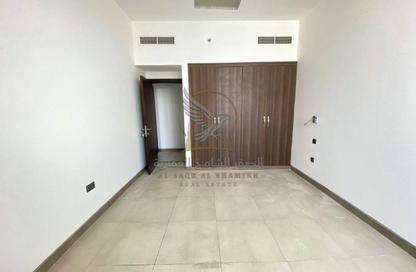 Apartment - 2 - 3 for rent in SG Al Soor Building - Al Soor - Al Qasimia - Sharjah