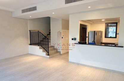 Townhouse - 4 - 4 for rent in Portofino - Damac Lagoons - Dubai