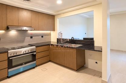 Townhouse - 4 - 4 for rent in Portofino - Damac Lagoons - Dubai