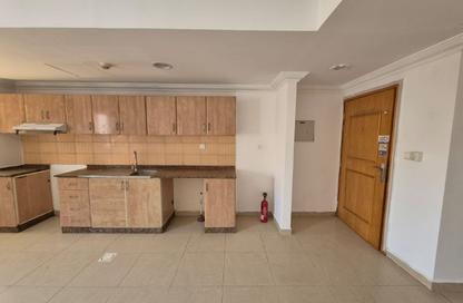 Apartment - Studio - 1 for rent in Fire Station Road - Muwaileh - Sharjah