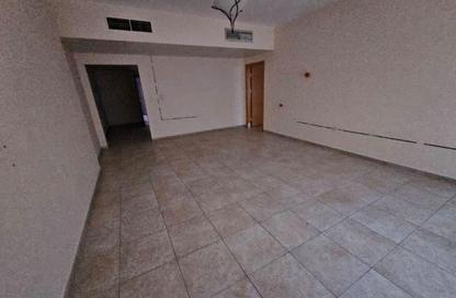 Apartment - 1 Bedroom - 2 Bathrooms for rent in Al Majaz 2 - Al Majaz - Sharjah