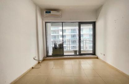 Apartment - 1 Bedroom - 2 Bathrooms for rent in Desert Sun - Dubai Land Residence Complex - Dubai