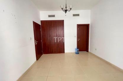 Apartment - 1 Bedroom - 2 Bathrooms for rent in Desert Sun - Dubai Land Residence Complex - Dubai
