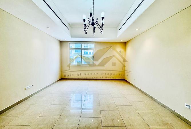 60145459 - Property Image 2