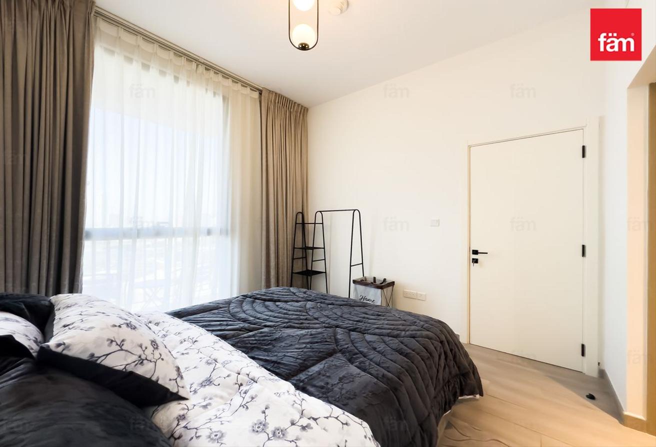 Vacant | Spacious | Furnished | 4 Cheques photo 10
