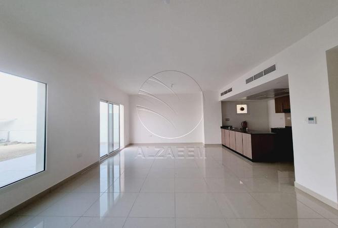 72720088 - صورة العقار 2