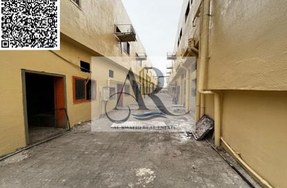 Labor Camp - Studio - 7+ Bathrooms for rent in SG 10 Building - Industrial Area 10 - Sharjah Industrial Area - Sharjah