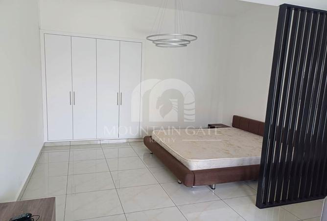 73843741 - Property Image 2