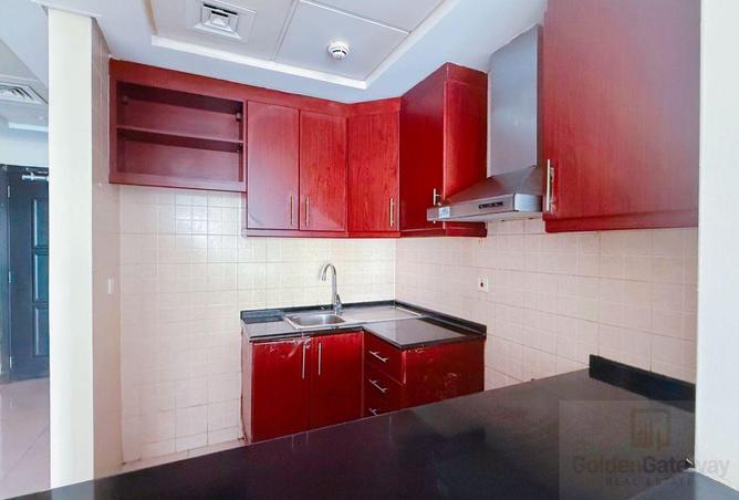 53180965 - Property Image 2