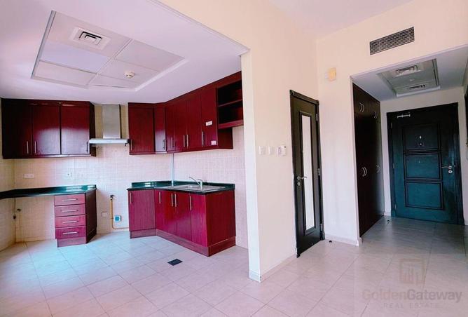 53180965 - Property Main Image