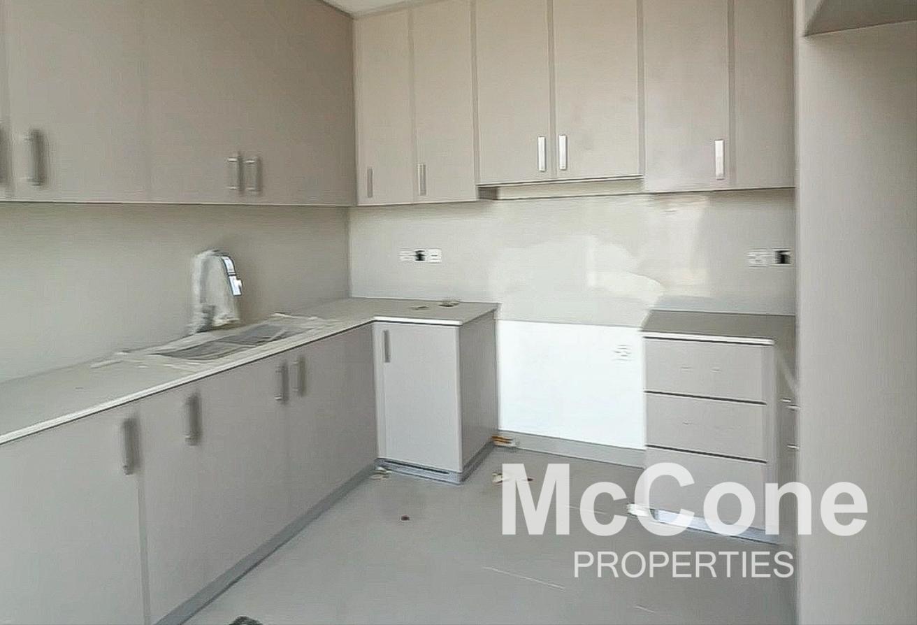 Unfurnished | Vacant | Brand New photo 5