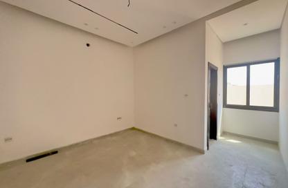 Villa - 4 - 6 for sale in Al Zaheya Gardens - Al Zahya - Ajman