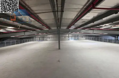 مستودع - استوديو - 2 حمامات للايجار في الجرف الصناعية 1 - الجرف الصناعية - عجمان