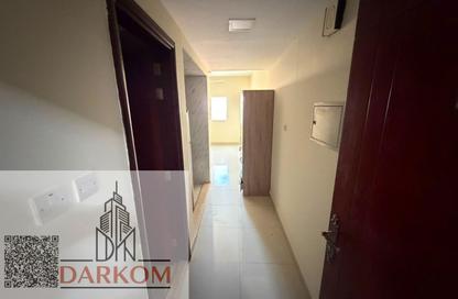 Apartment - Studio - 1 Bathroom for rent in Al Mowaihat 3 - Al Mowaihat - Ajman Apartment - Studio - 1 Bathroom for rent in Al Mowaihat 3 - Al Mowaihat - Ajman